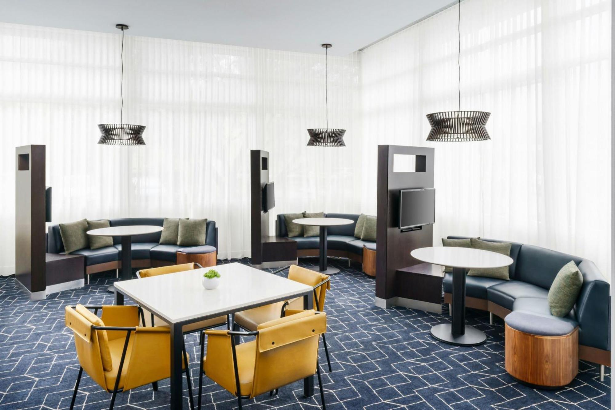 Courtyard By Marriott Los Angeles Woodland Hills Exteriör bild