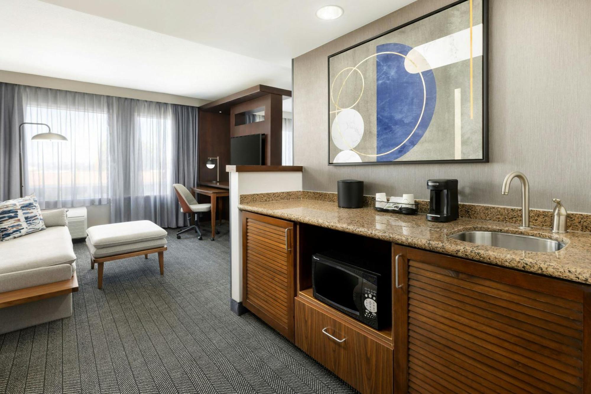 Courtyard By Marriott Los Angeles Woodland Hills Exteriör bild